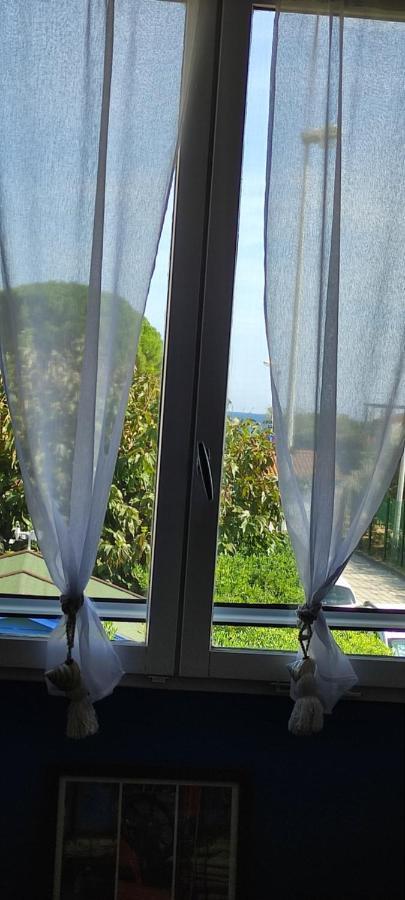 2 Chambres Cote Plage Et Aeroport Hyères Buitenkant foto